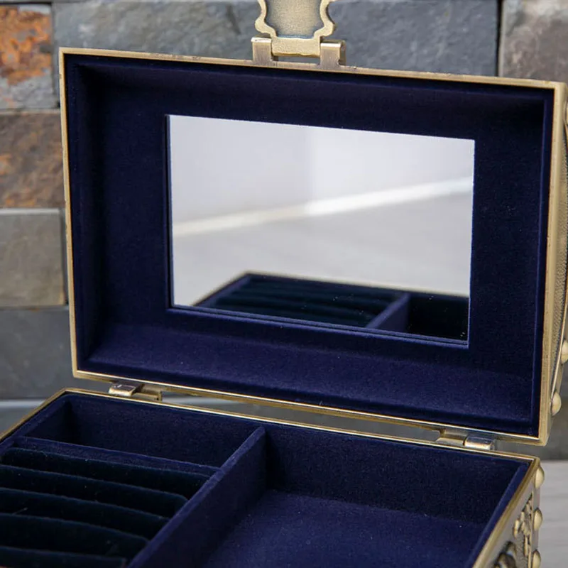 Creative Zinc Alloy Jewelry Box With Lock Vintage Jewelry Trinket Box for Valentine Wedding Christmas Birthday Gift Home Deco