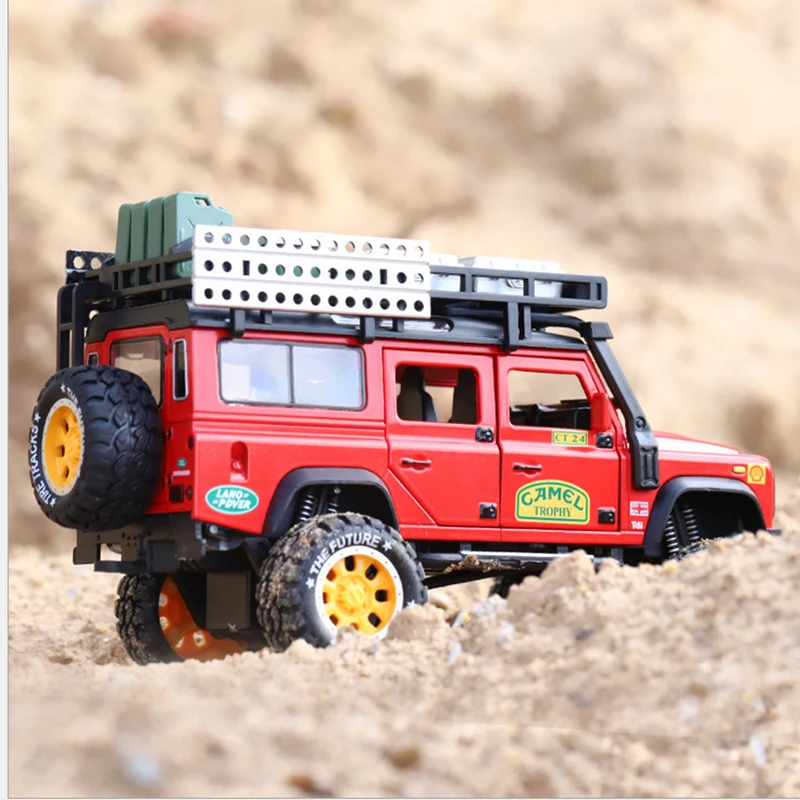 1:28 Camel Cup Rover Defender Alloy Racing Car Model Diecasts & Toy Metal Off-road Vehicles Model Collection Kids Toy Gifts