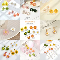 Korean New S925 Needle Color Daisy Flower Earrings Collection Simple and Small Sweet Female Jewelry