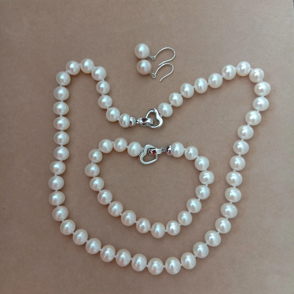 Natural freshwater pearl jewelry set AA good quality ,fewer flaws