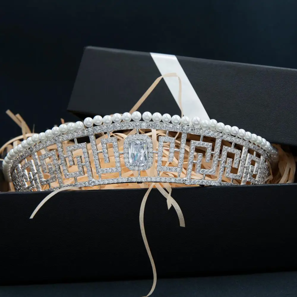 Cubic Zirconia Royal Replica Tiara for Wedding,Classic Pearls Tiaras Diadem for Girl,Prom,Party Head Jewelry CH10371