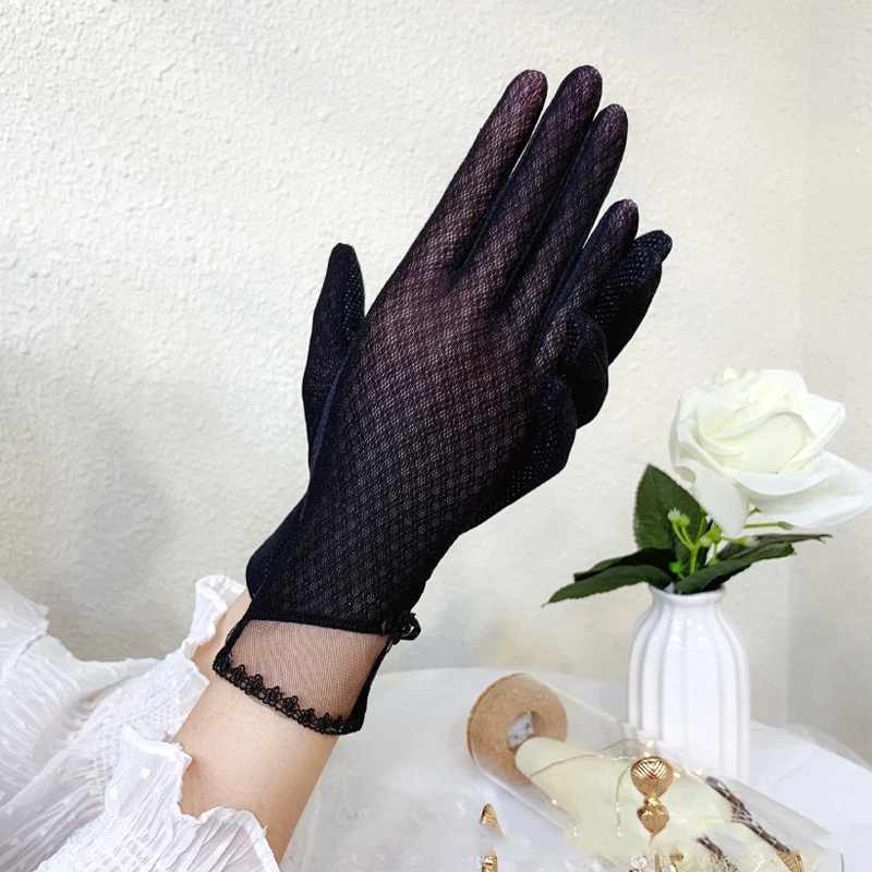 Summer Sexy Lace Women Sunscreen Touch Screen Ice Silk Thin Breathable Mesh Anti-UV Female Non-Slip Driving Cycling Gloves