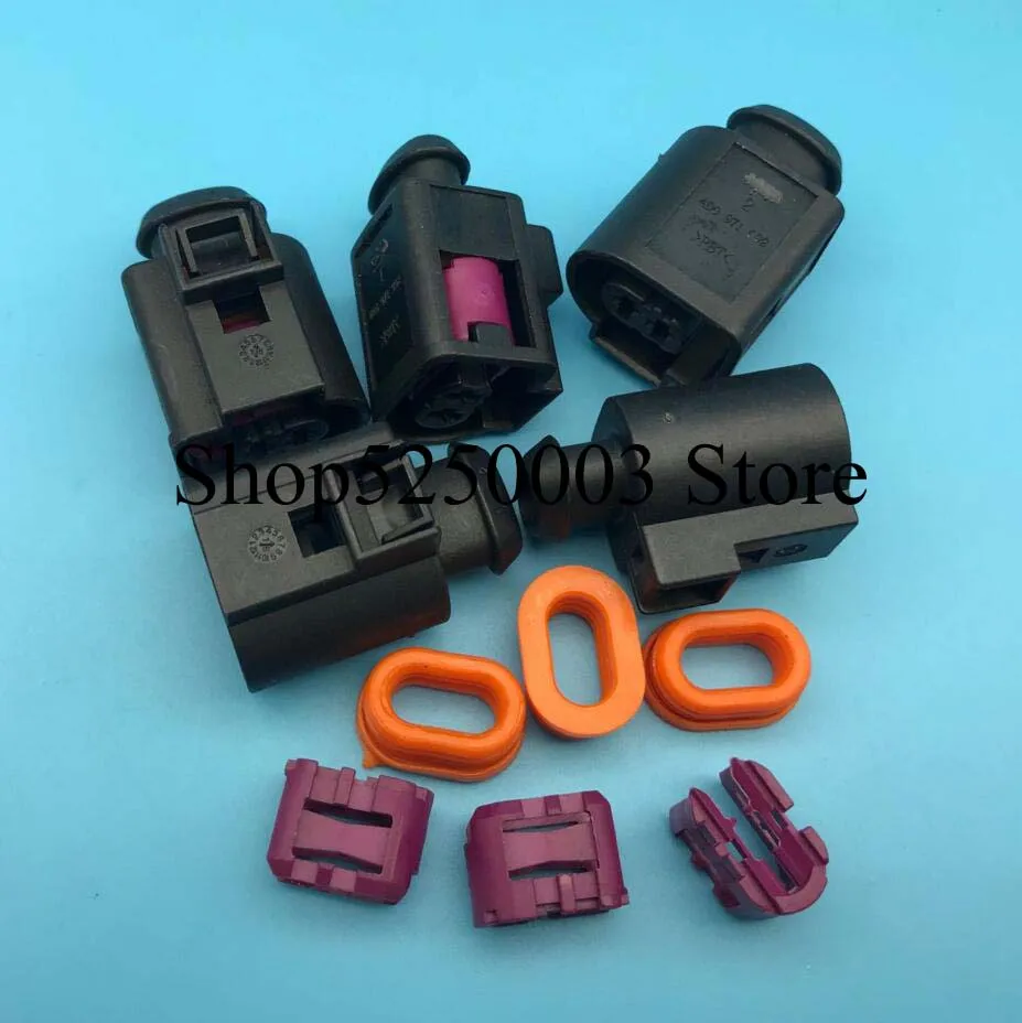 

2 Pin/Way Horn Plug Crankshaft Position Sensor Connector ForA3 A4 A6 4D0 971 992 4D0971992