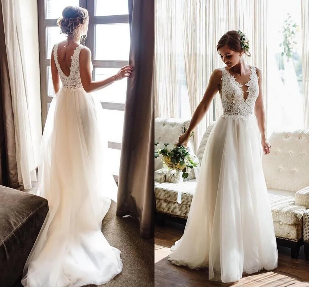 

Vestido De Noiva CountryMYYBLE Wedding Dress 2021 V Neck Backless Sweep Train Appliques Garden Beach Boho Bridal Gowns Cheap