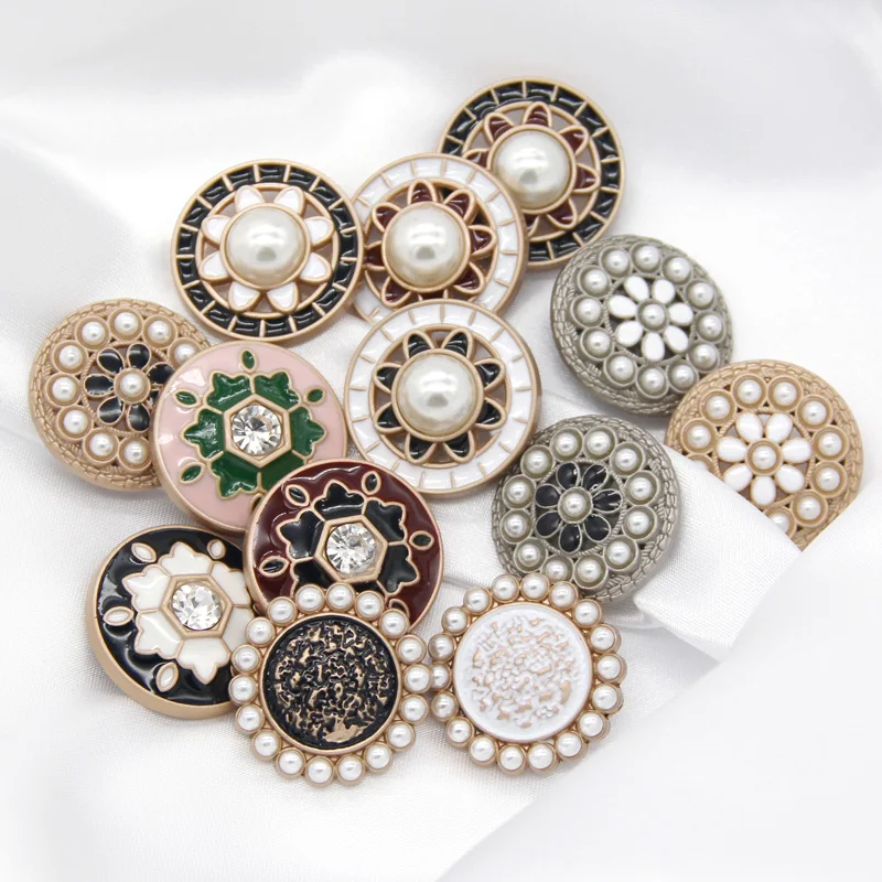 4pcs Round Diamond Pearl Gold Metal Buttons For Clothing Women Sweater Vintage Decorative Coat Buttons Sewing Accessories