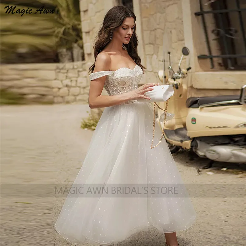 Awn vestido de casamento mágico com ombros de fora, rendas de tule, apliques ilusão, comprimento do chá, vestido de casamento boho