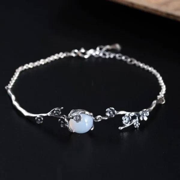 Huitan Vintage Bracelet with White Moonstone Prong Setting Best Anniversary Gift Adjustable Fashion Bracelets for Women