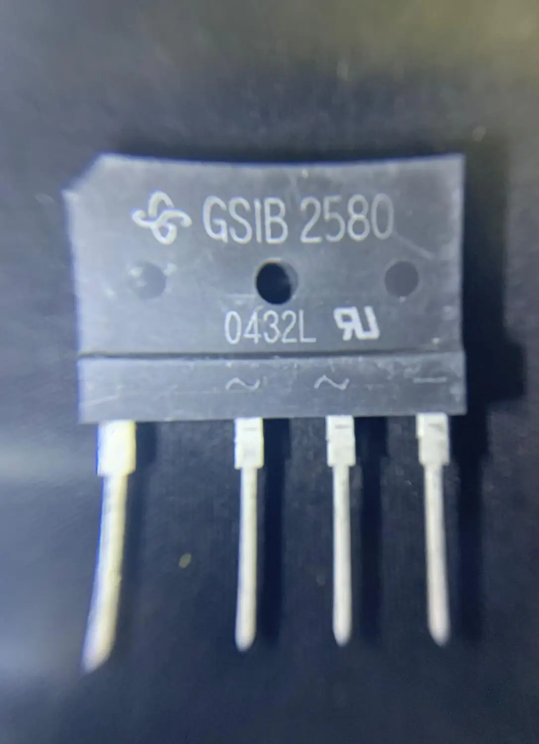 

10 шт./лот gсиб2580 GSIB2580-E3/45 GSIB-5S 100% новый оригинальный Бесплатная доставка