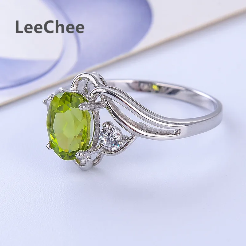 LeeChee 100% Natural Peridot ring for Women 6*8mm Oval green gemstone Real 925 Solid Sterling Silver jewelry for Birthday gift