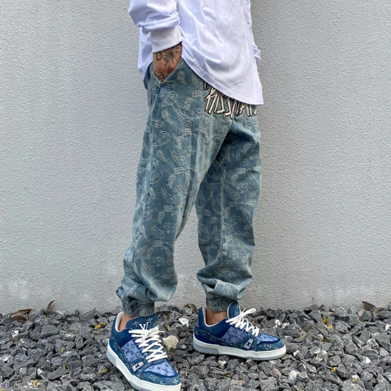 Hip Hop Loose Fit Elastic Waist Pants Fashion Embroidery Denim Ankle Pants Mens New Casual Drewstring Sportwear Pants Joggers