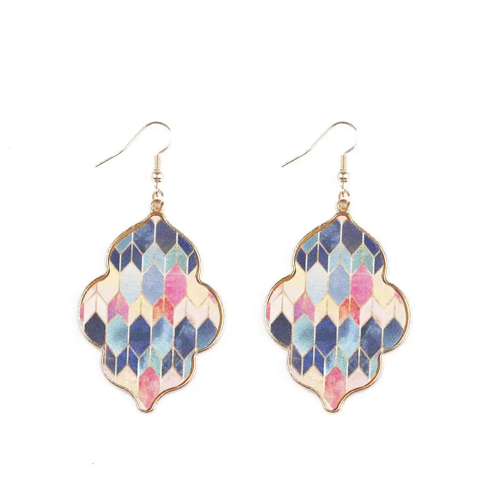 

Кожаные висячие серьги в стиле барокко с принтом для женщин, модные трендовые серьги-подвески в стиле марокко, женские украшения в стиле барокко