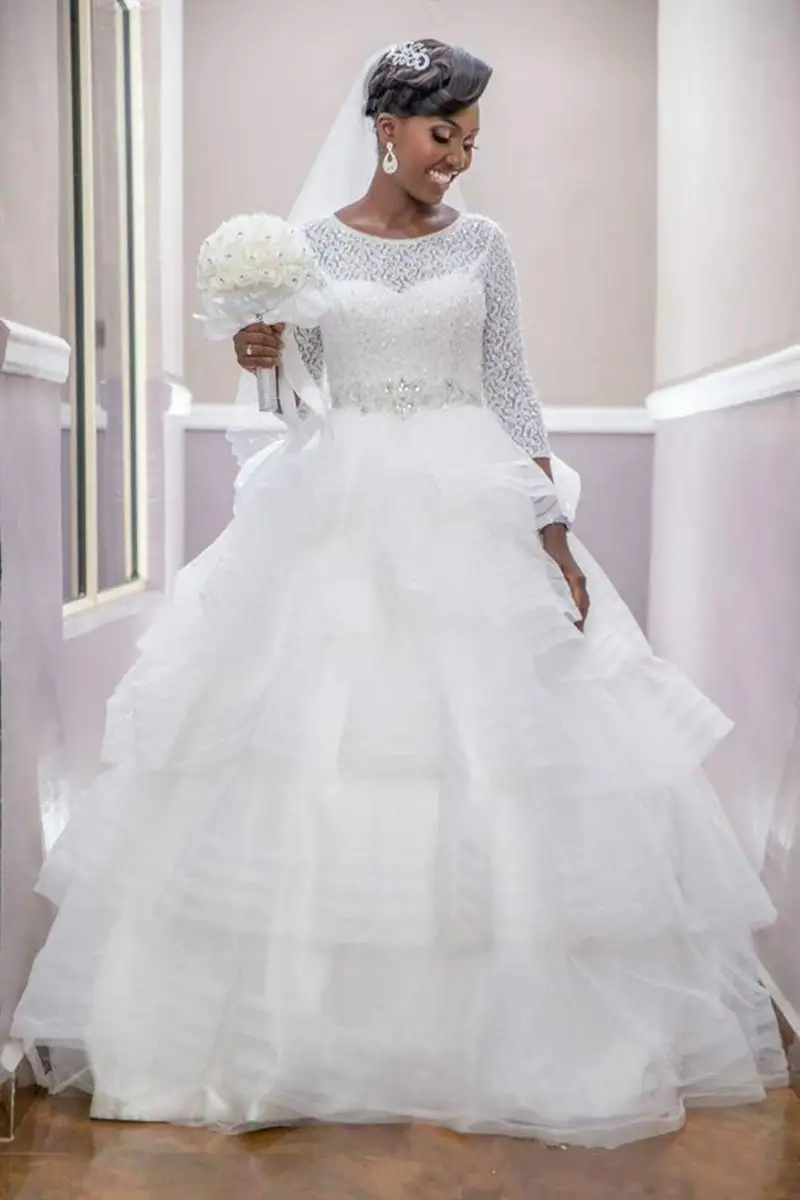 Personalizado novo nigeria vestidos de casamento jóia pescoço mangas compridas rendas vestidos de noiva em camadas saias praia boho plus size