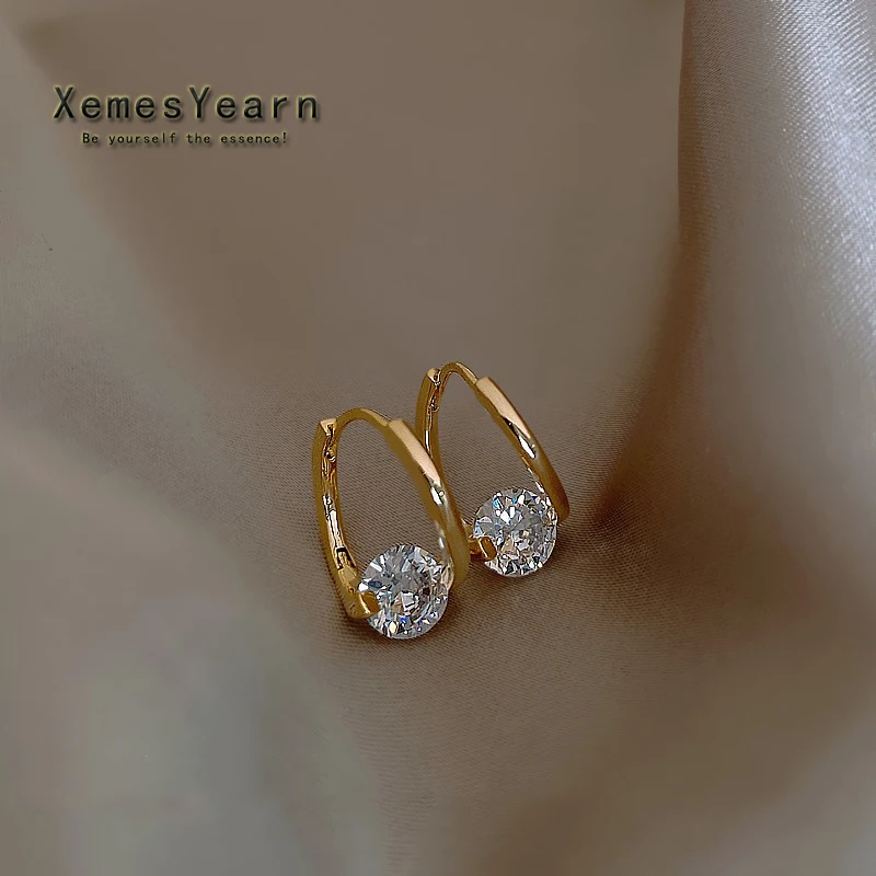 French Shiny Luxury Zircon Metal Earrings Korean Fashion Jewelry Halloween Girl's Design Sense Unusual Accessory For Woman 2023