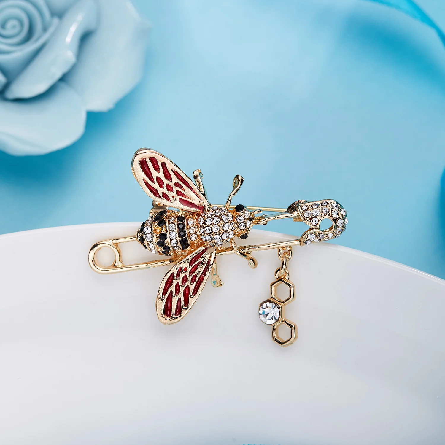 Vintage Fashion Bee Insect Brooch Colorful Enamel Crystal Rhinestone Animal Brooch For Women Men Statement Jewelry Wholesale