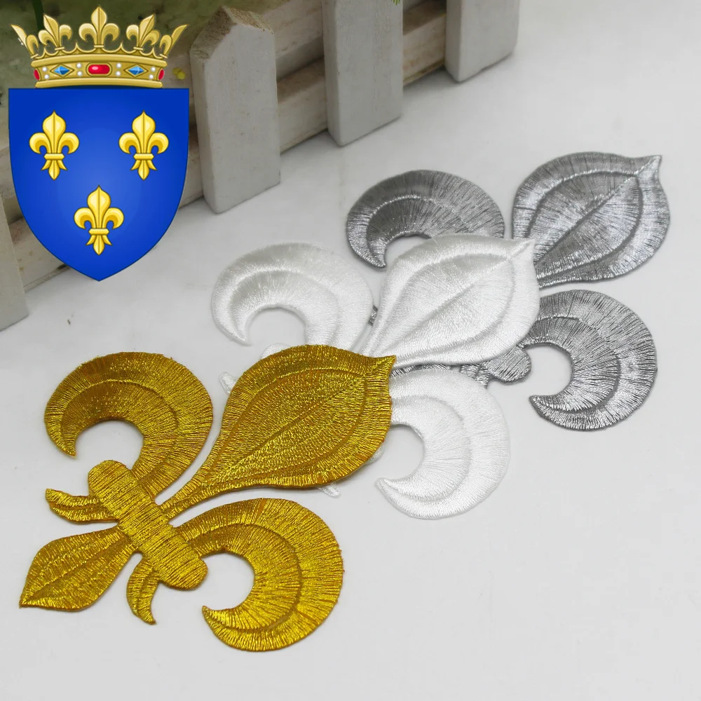 Iron On Appliques Gold Embroidered Patches For Cosplay Costumes Lotus Flower Trims Crown Appliques 8.5-10cm