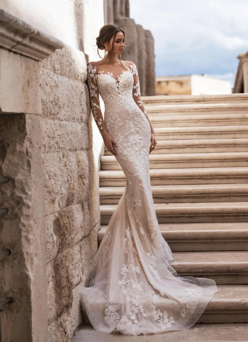 Luxury Wedding Dresses Long Sleeves Lace Appliques Bridal Gowns Custom Made Button Back Detachable Train Mermaid Robe De Mariee