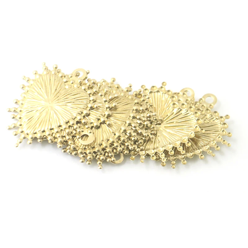 10pcs DIY handmade popular jewelry material brass single hanging embossed peach heart copper earrings necklace pendant
