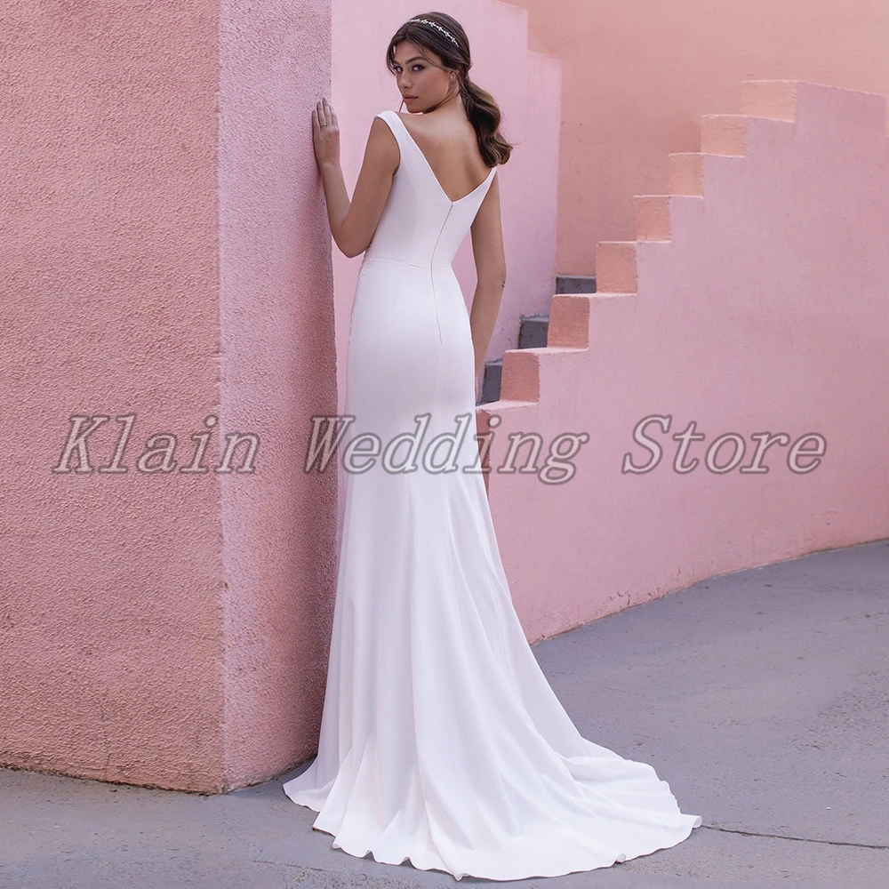 Customized Weilinsha Simple V Neck Jersey Wedding Dress With Side Split For 2023 Ladies Sheath Pleats Sweep Train Sleeveless Bri