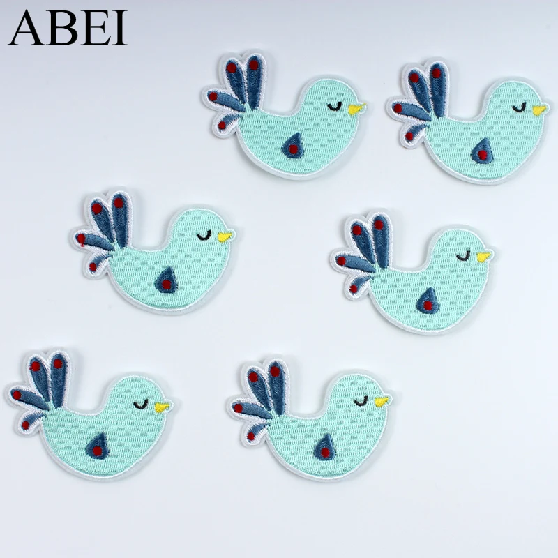 10pcs Cartoon Birds Patch Iron On Sew On Animal Stickers DIY Apparel Repair Badge Farbic Appliques for Jeans Backpack Coats