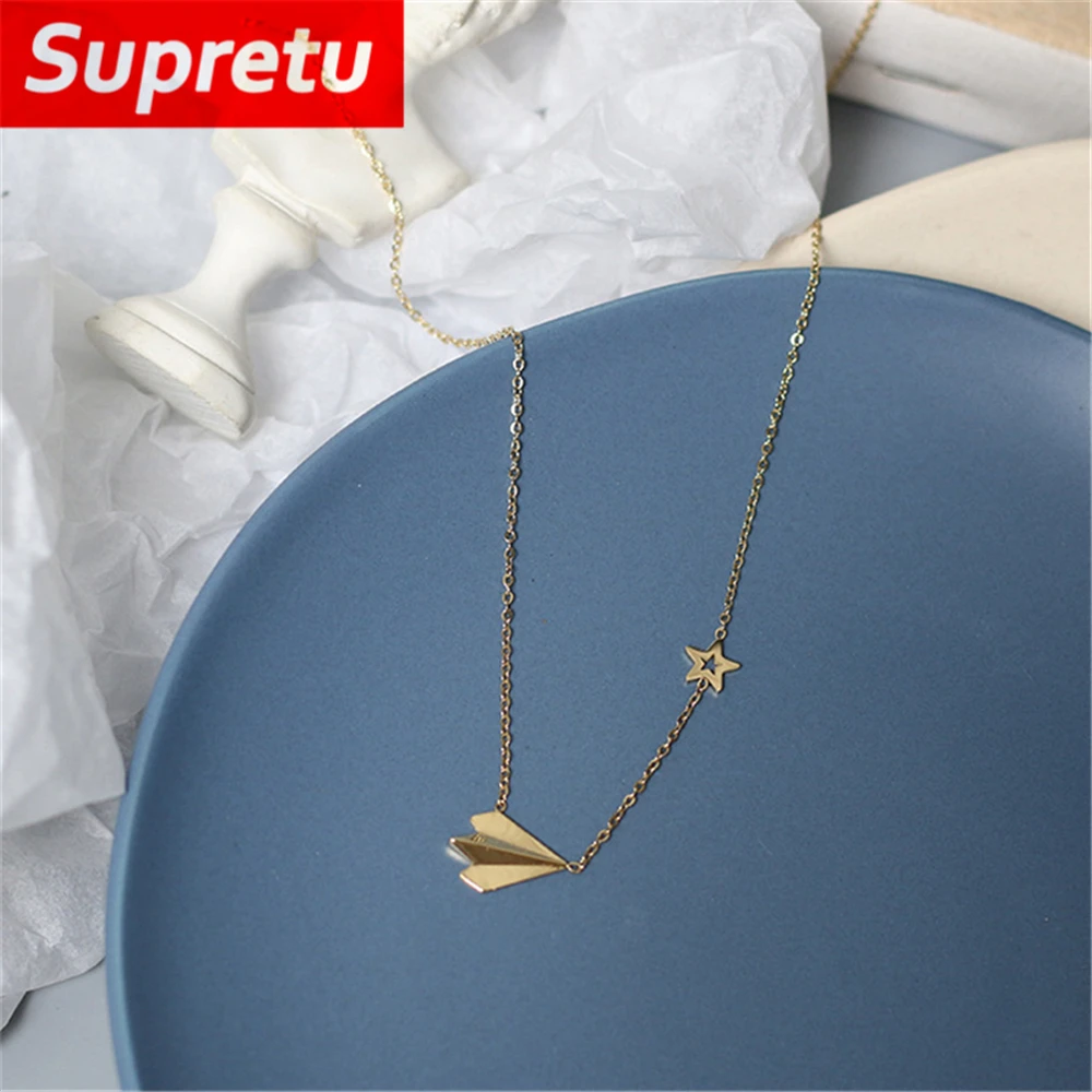 Charms Paper Airplane Necklaces for Women Titanium Steel Plating 14K Tiny Star Choker Necklace Clavicle Chain Luxurious Jewelry