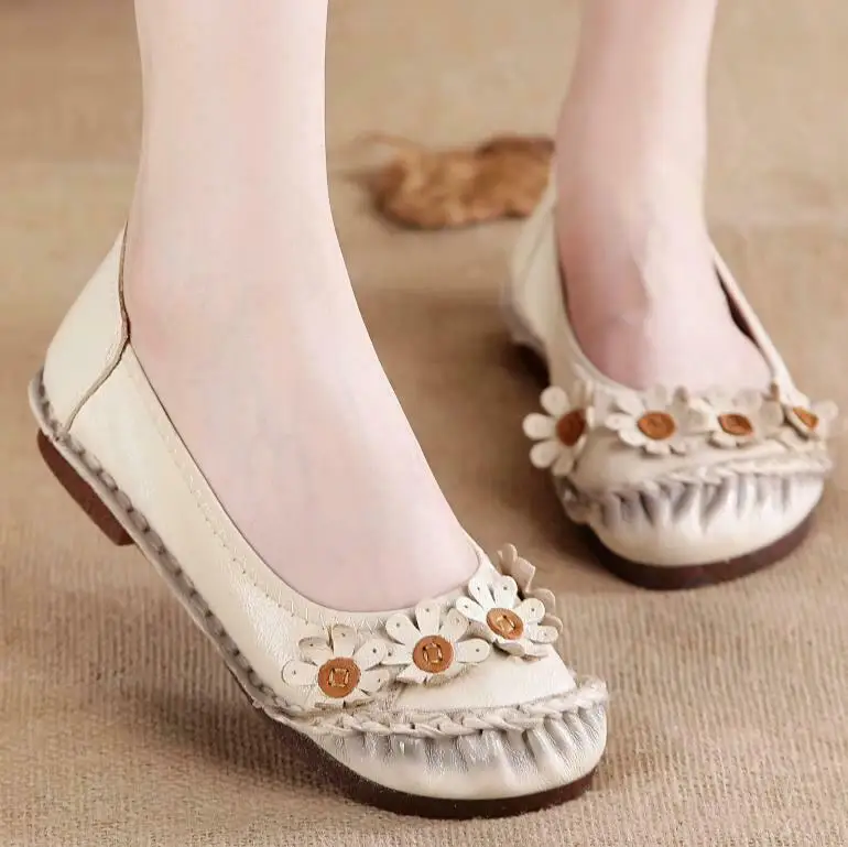 Womens Ethnic Chinese Style Handmade Cowhide Flower Pull On Shoes Soft Loafers