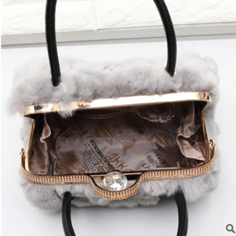 2024 winter new  bag 100% rabbit fur shoulder bag winter fashion ladies Plush Diamond ball tassel luxury women designer handbags