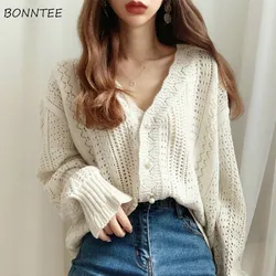 Cropped Cardigan Women Spring Chic Hollow Out Elegant V-Neck Korean Vintage Femme Jumper White Sweet Girls Pearls Lady Knitwear