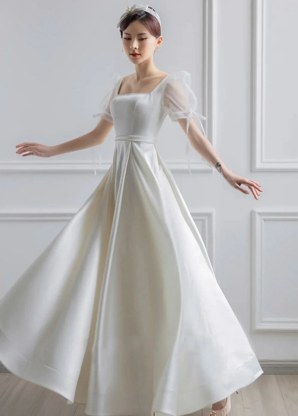 

Korea Puffy Sleeve Satin Wedding Dress Ruched Square Neck Bride Gown Ankle Length Open Back Vestidos De Novia robe mariée