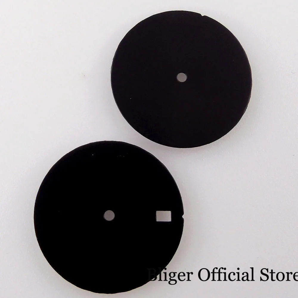 Mostrador de relógio "preto sem índice,