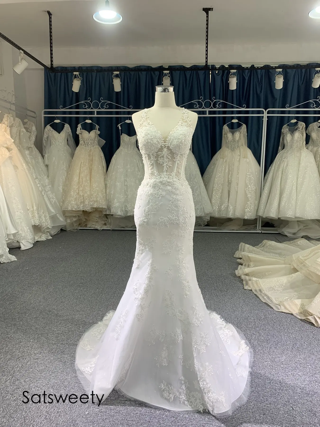 Robe de mariée de luxe avec perles, en dentelle, coupe sirène, personnalisée, en queue de chapelle, Photos réelles, 2021