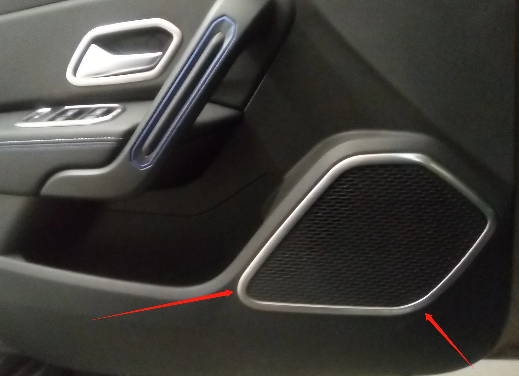 Stainless Steel Door Speaker Stereo Sound Cover Decorative Molding Trims for 2018-2023 Dacia Renault Duster Chrome Accessories