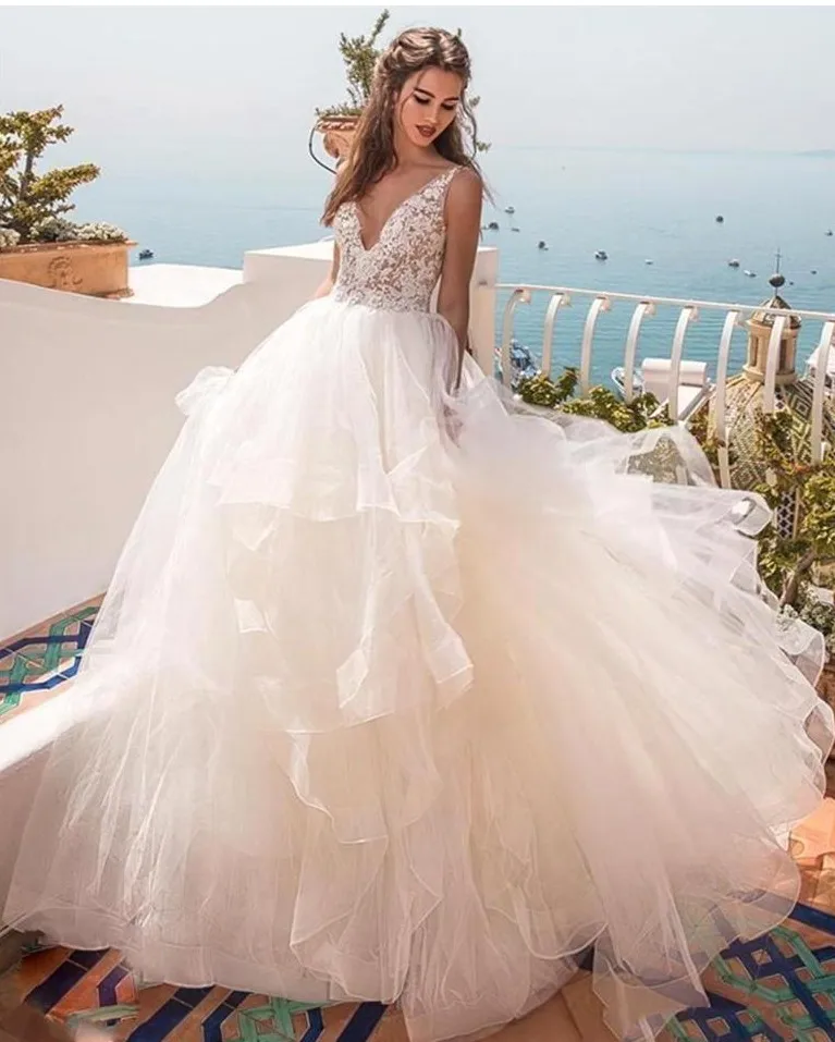 Vestidos de novia con volantes y cuello en V para mujer, vestidos de novia sexys con apliques de encaje, formales, sin espalda, para playa, gran oferta, 2020