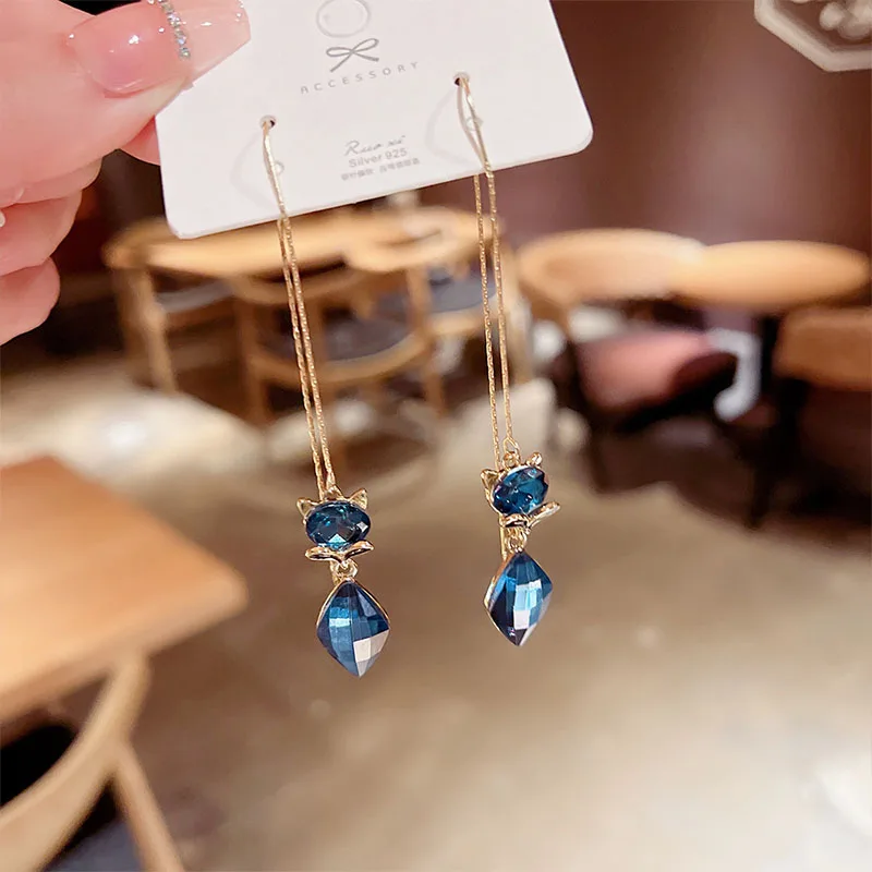 2022 NEW Vintage Temperament Long Royal Blue Fox Gem Pendant Fringe Earrings For Women Korean Fashion Earring Party Jewelry Gift