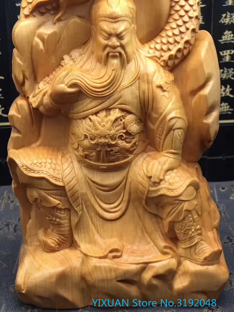 Yabai Guangong wood carving Yulong Guangong ornaments exquisite carving guanerye carving wucaishen car ornaments home