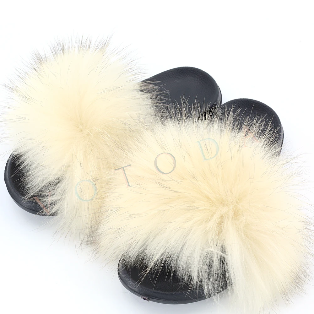 Summer Women Fur Slippers Woman Fluffy Raccoon Fox Fur Slides Female Furry Outside Flat Flip Flop Ladies Rainbow Slip On Sandals