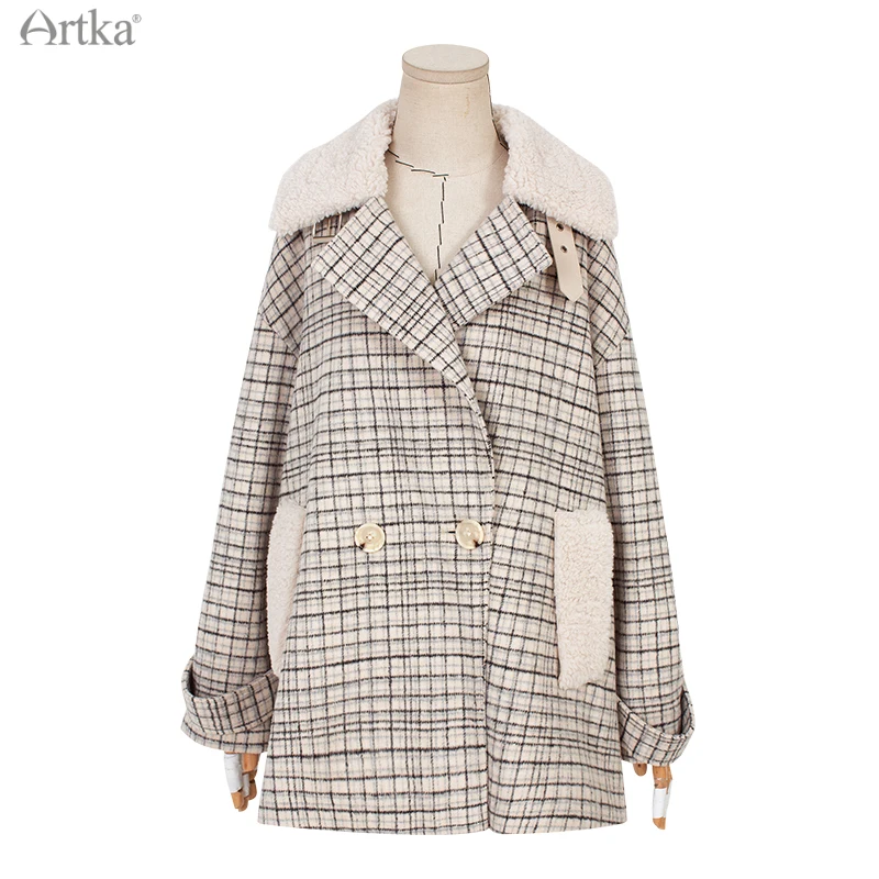 ARTKA 2020 Winter New Women Woolen Coat Vintage Plaid Lambswool Thicken Woolen Jacket Loose Warm Woolen Outerwear Women FA25107D