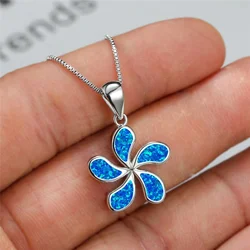 Fashion Girl Pendant Classic Charms Blue Flower Chain Necklace Women Luxury Bridal Wedding Necklace Accessories