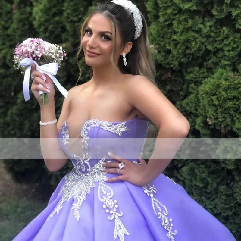 Lavendel Ruches Prinses Avondjurken 2022 Strapless Een Lijn Formele Prom Jassen Sliver Applicaties Vestidos De Novia Custom Made