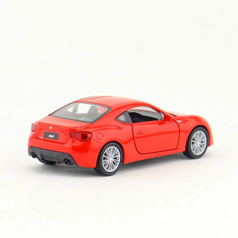 WELLY Toy Diecast Vehicle Model 1:36 Scale Japan TOYOTA 86 Super Sport Pull Back Car Educational Collection Gift Children