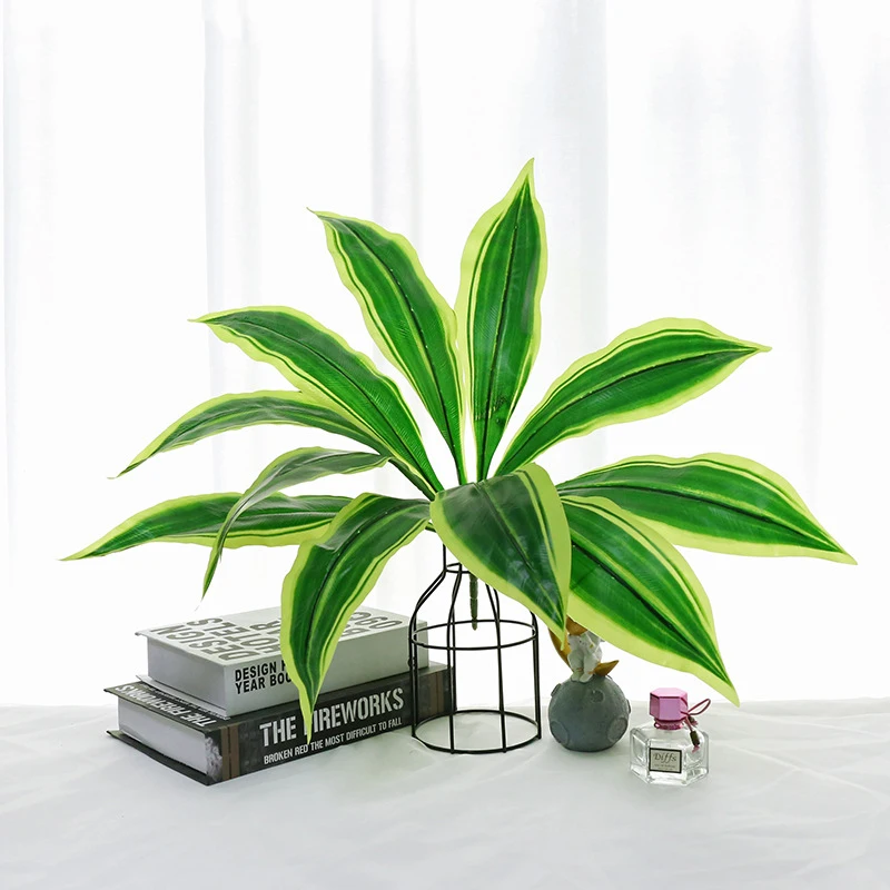 50cm 11Leaves Artificial Plants Wall Palm Leaves Tropical Fake Dracaena Tree Plastic Magnolia Foliage for Wedding Garden Decor