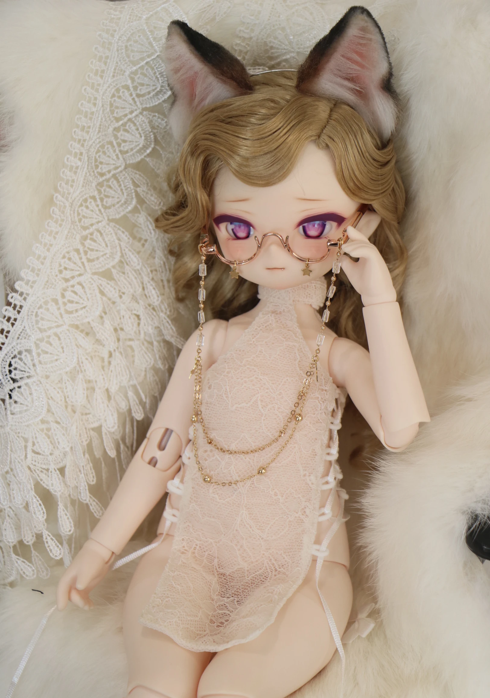 D03-P656 children toy BJD DD SD MSD    1/4 1/6 1/3 doll\'s Photo props Accessoriess gold Half-rim glasses 1pcs