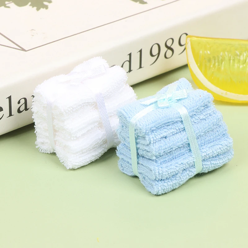 1:12 Dollhouse Miniatuur Handdoek Model Badkamer Meubels Decor Accessoires Speelgoed Badkamer Meubels