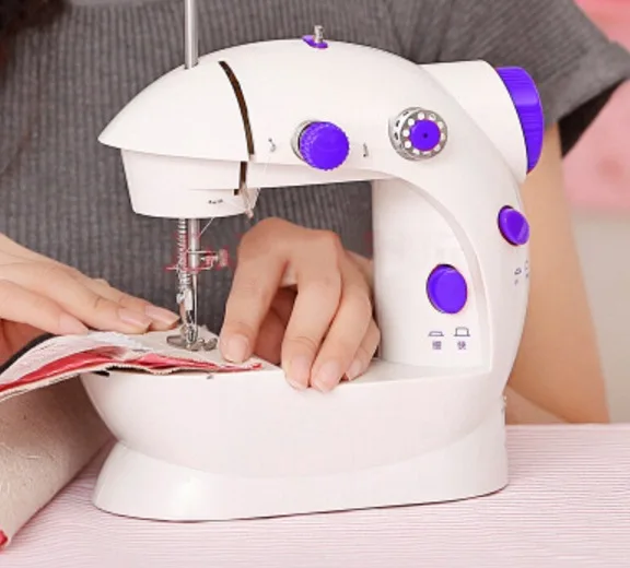 

Household Mini Sewing Maching, Electric Semi-automatic Straight Stitches equipment, Lightweight Quilting Machine for beginner