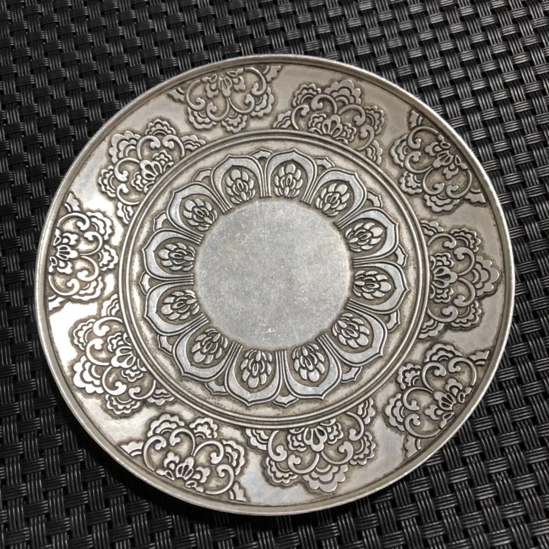 China Elaboration Old Tibet Silver Engrave Propitious Dish Metal Crafts Home Decoration