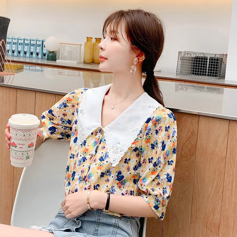 Womens Blouses And Tops Retro Chic Floral Print Doll Collar Top 2020 Summer Fashion Designer Short Sleeve Buttons Vintage Shirts