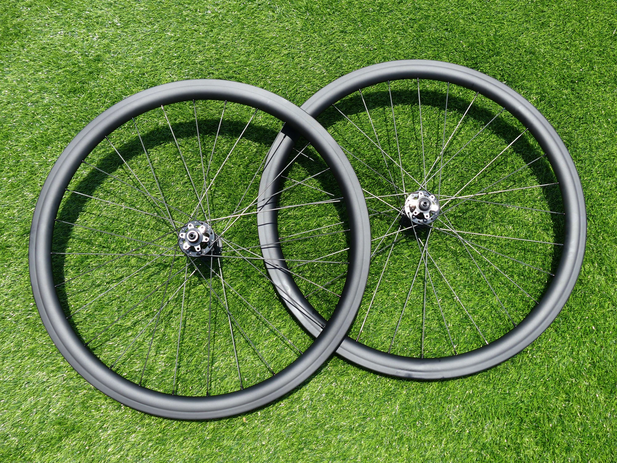 Disc Brake Clincher Wheelset 38mm Full Carbon 700C Road Cyclocross Bike Wheelset for Disc Brake ( FOR QR / AXLE 142MM 15MM 12MM