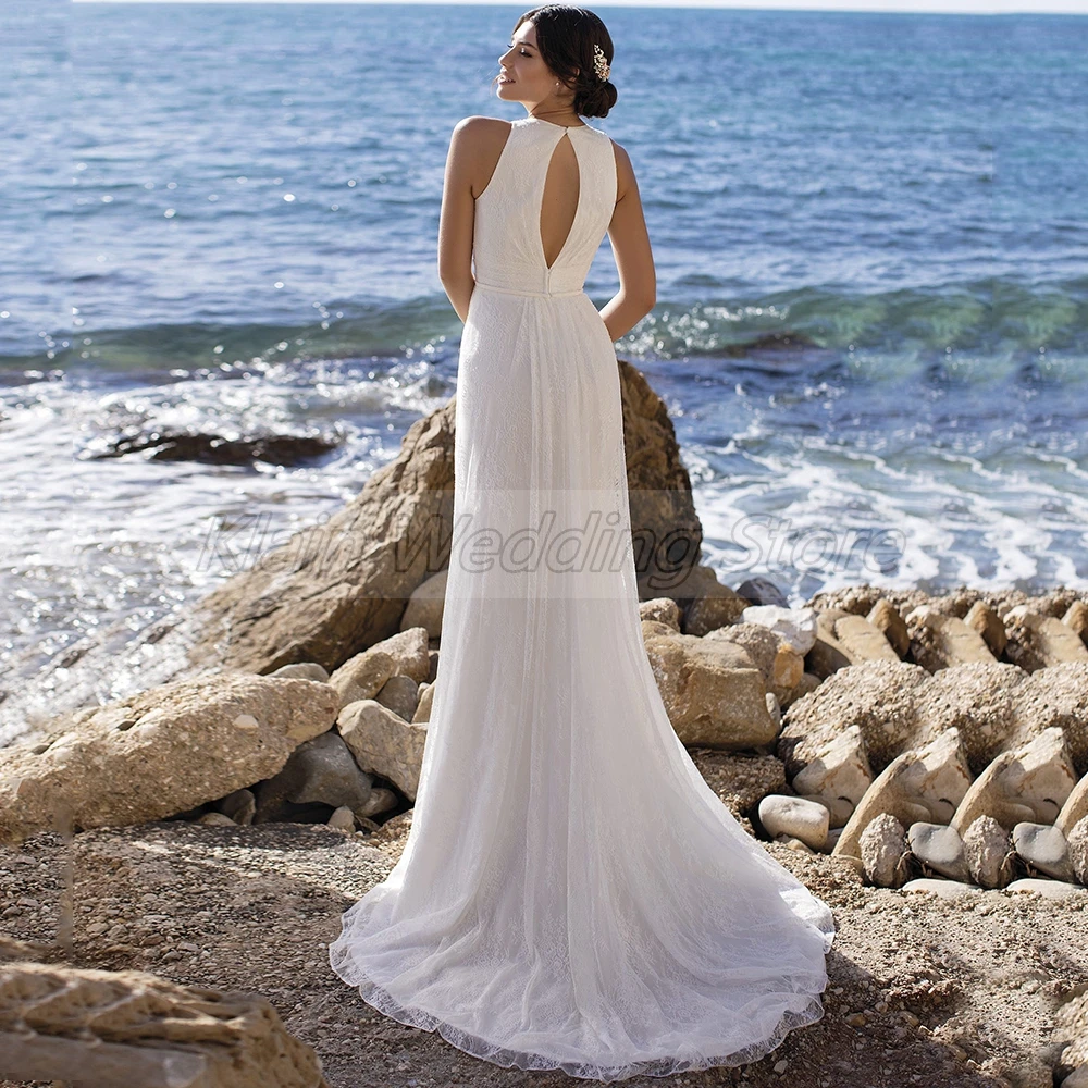 Abiti da sposa senza maniche in pizzo con scollo a v profondo Sexy 2021 eleganti pieghe Sweep Train Button Back A-Line abiti da sposa