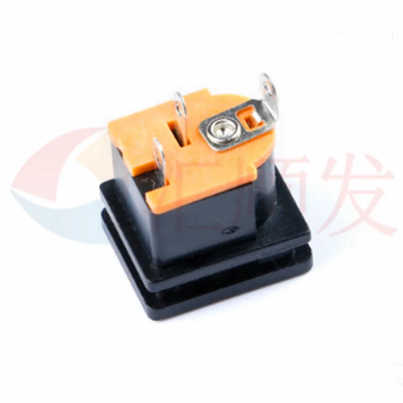 20 قطعة!!! تيار مستمر تيار مستمر مقبس الطاقة لوحة مربعة تصاعد DC-015 5.5-2.1 مقبس الطاقة 180 قدم درجة