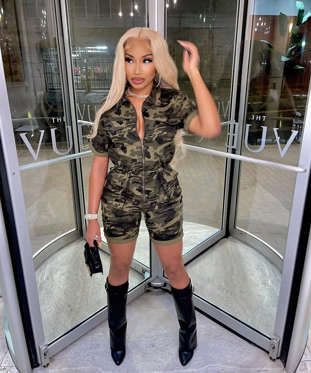 Streetwear Women Plus Size Short Camouflage Jumpsuits New Arrivals Turn-down Collar Zipper Drawstring Skinny Autumn Rompers