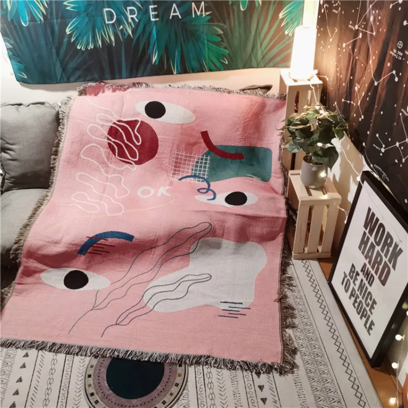 Big Eyes Abstract Sofa Throw with Tassels Pink Color Girl Home Decorative Blanket Wall Hanging Decor Bedroom Bed Sheets Mat